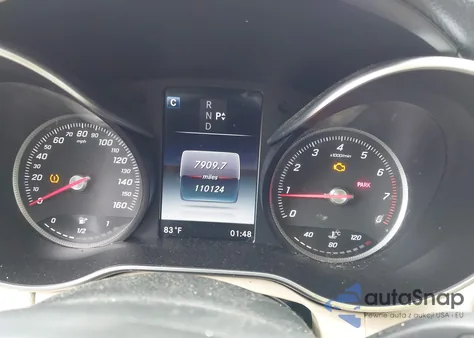 2016 Mercedes-Benz C 300 4Matic/Luxury 4Matic/Sport 4Matic z USA, uszkodzony, nr VIN 55SWF4KB3GU114292